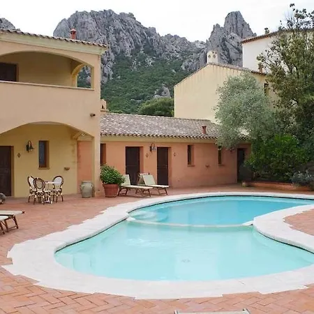 Hotel San Pantaleo Hotell 3*