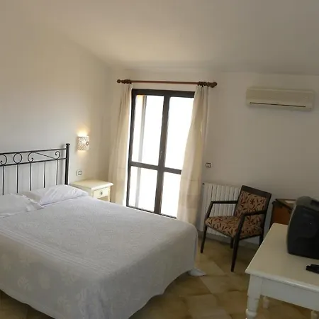 Hotel San Pantaleo 3* San Pantaleo